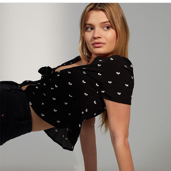 Pacsun Lottie Moss Tie Front Top - Picture 1 of 5